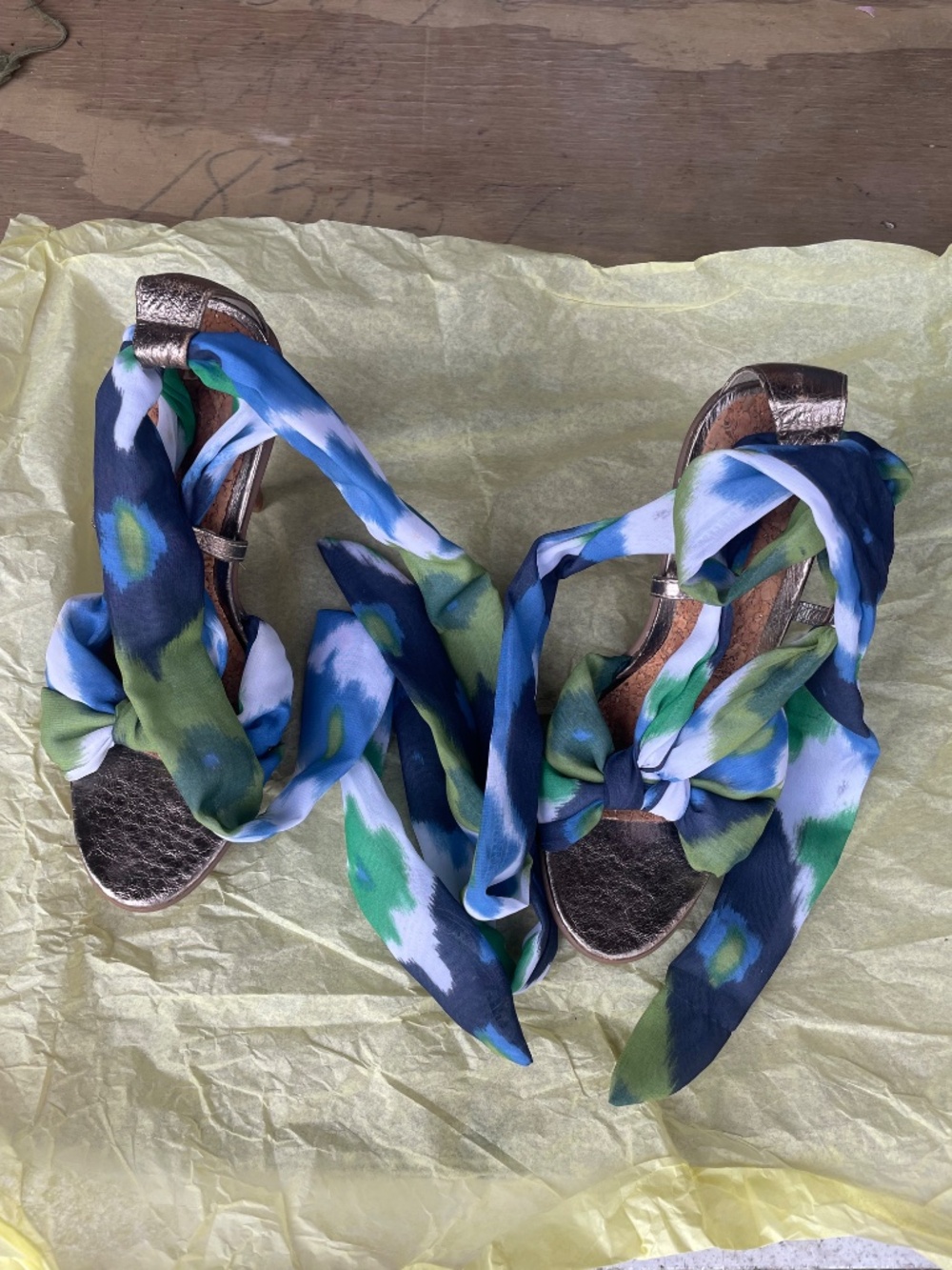 Multicolor vintage tie heels - Picture 4 of 4